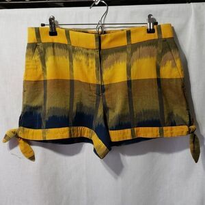 Loft. NWOT. Yellow/Blue Ombre Plaid; Light Weight Shorts; Cuffed Legs. Size M